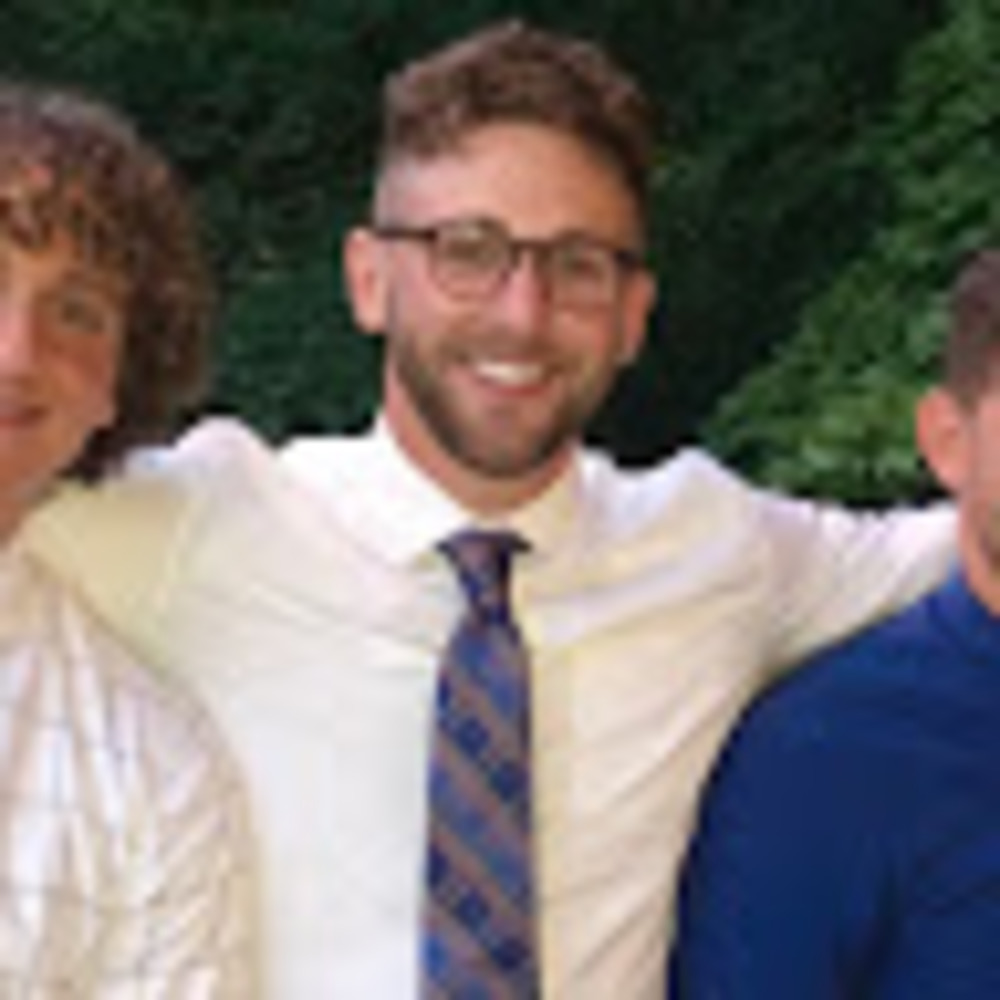 Meet your Posher, Christian